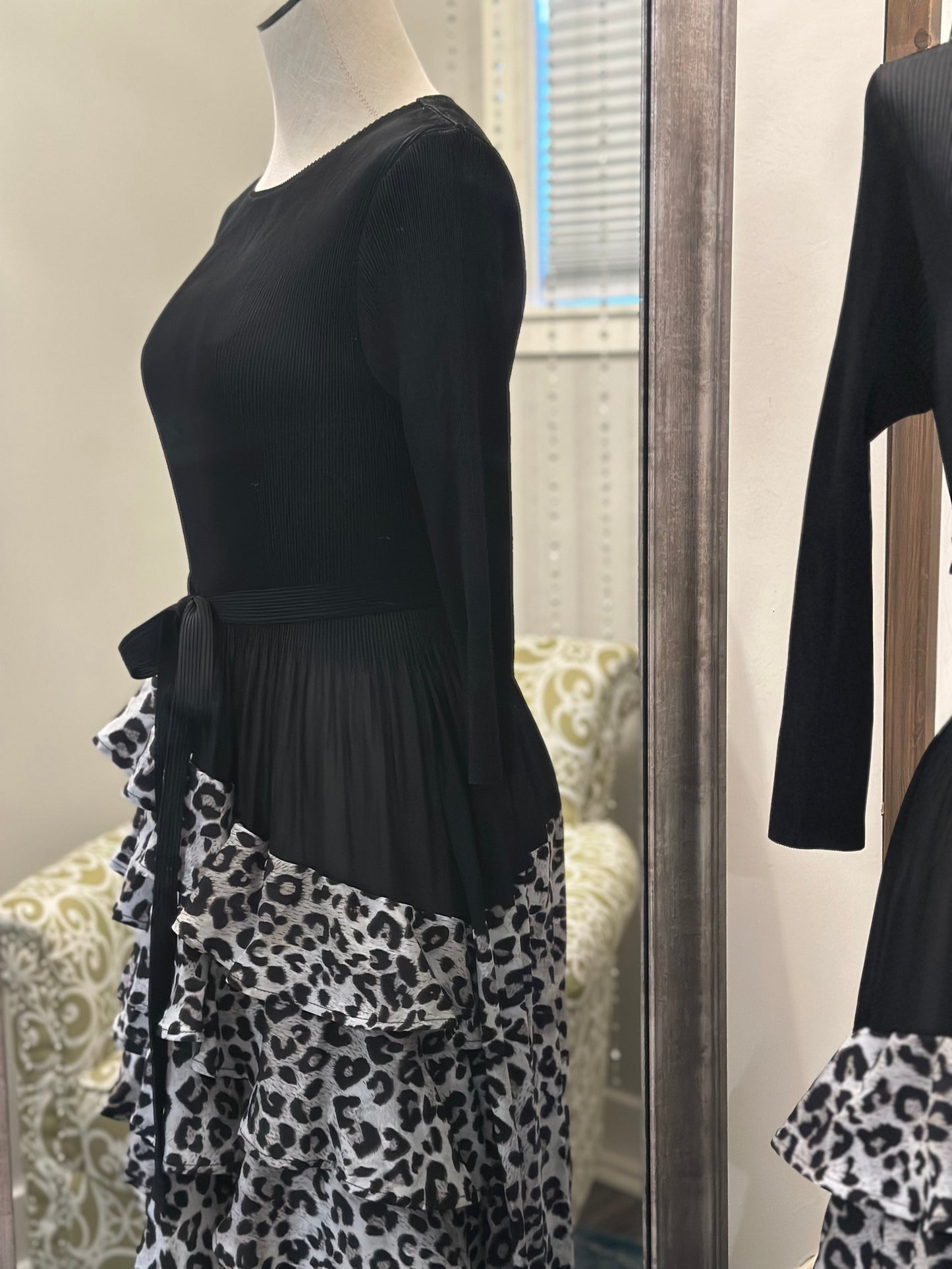 Emery Leopard Dress-Black