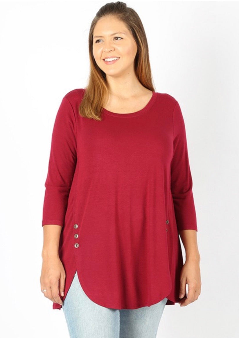Daphne Tunic